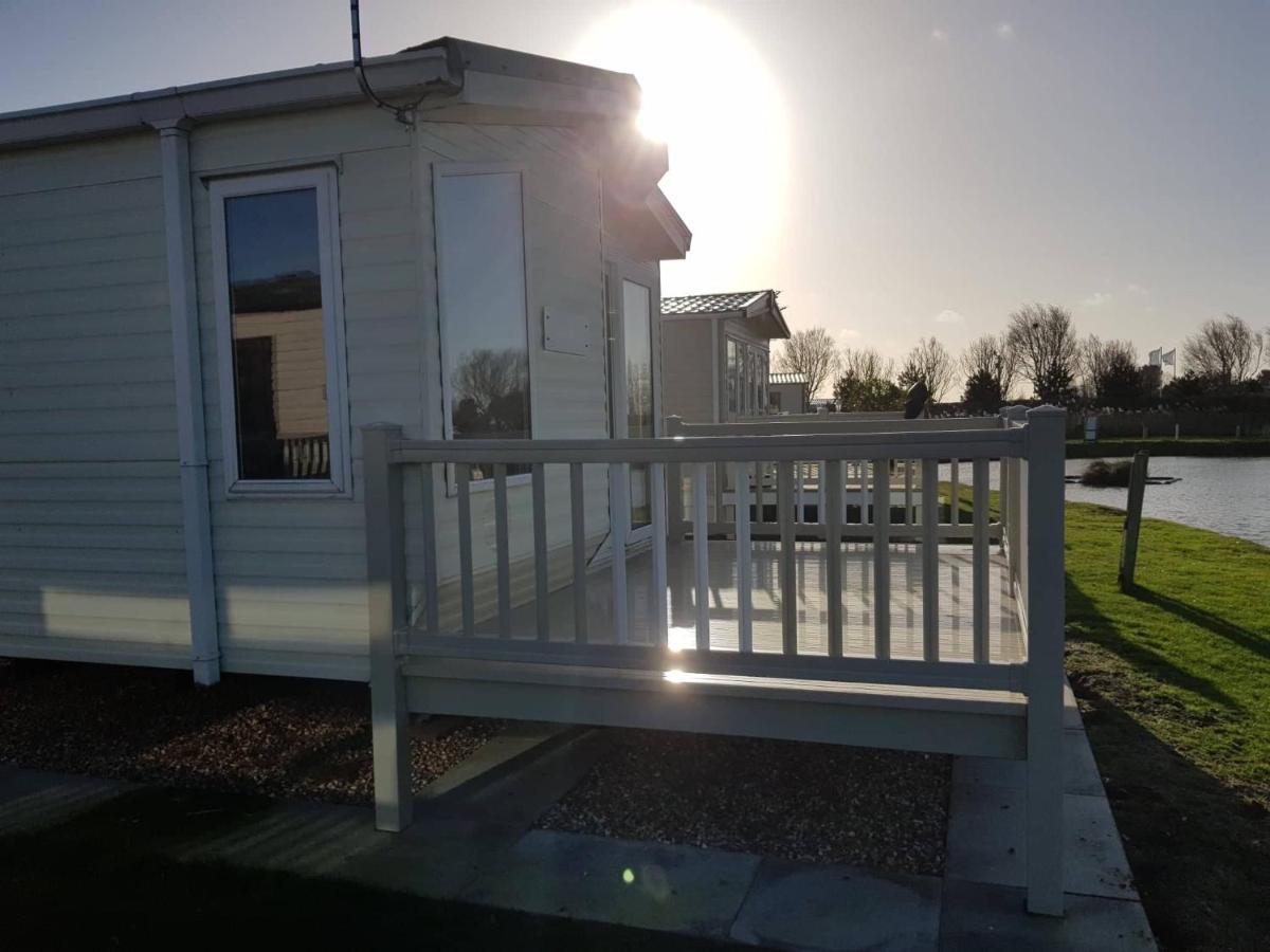 8 Berth Deluxe Caravan Ml88 Golden Palm Chapel St Leonards Экстерьер фото
